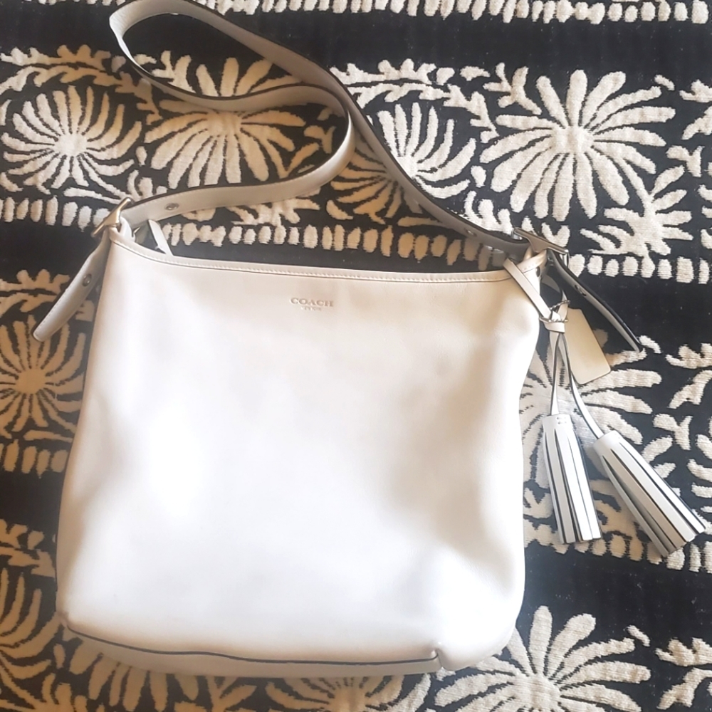 Coach Legacy Duffle WHITE LEATHER Tassel Bag Crossbody Large 19889